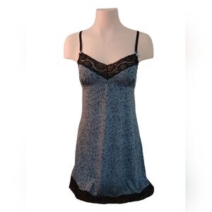 🏷 Marylin Monroes Black and Blue Lace Sleepwear Small